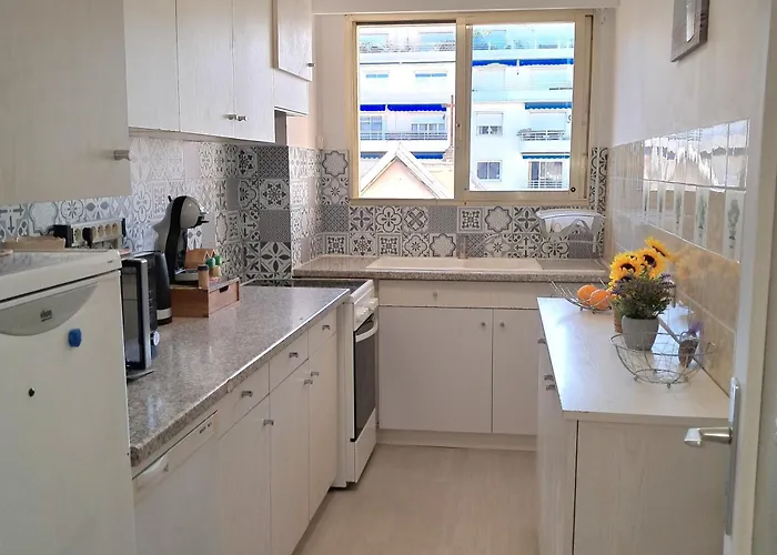 Appartement Grand 2 Pieces Centre *
